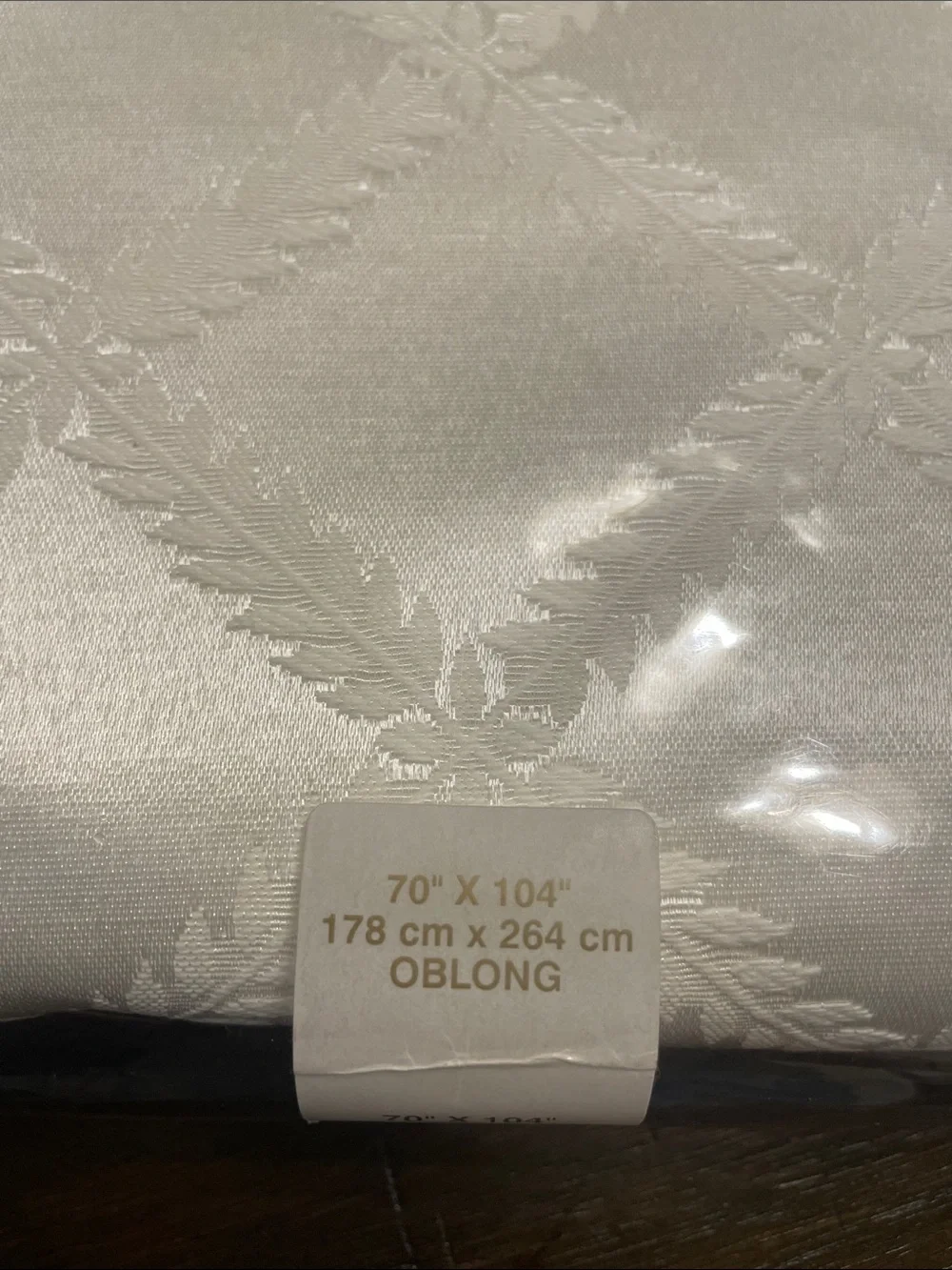 Lenox Cream Damask Oblong Tablecloth - Subtle Diamond Pattern